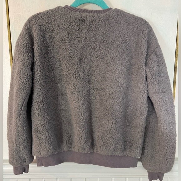 PHILOSOPHY Republic Clothing Light Gray Faux Fur Crewneck Size XSmall - Picture 4 of 4